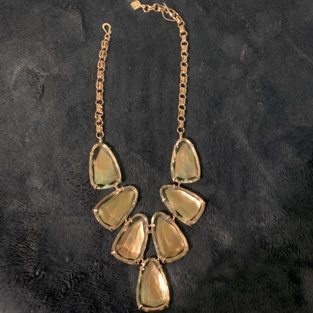 Kendra Scott Necklace